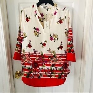 NWT PROFILE floral striped lightweight V neck blouse size small